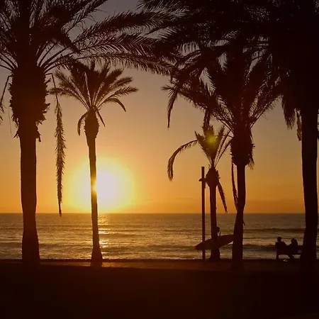 La Casa De Playa - ático Con Jacuzzi Y Vista Mar Los Cristianos (Tenerife)