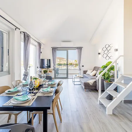 Apartman La Casa De Playa - Atico Con Jacuzzi Y Vista Mar Los Cristianos
