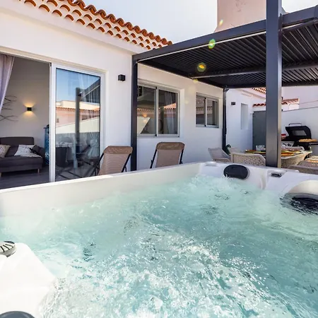 La Casa De Playa - ático Con Jacuzzi Y Vista Mar Appartamento *