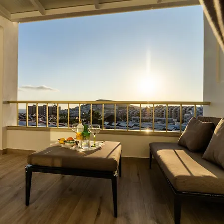 La Casa De Playa - Atico Con Jacuzzi Y Vista Mar Los Cristianos