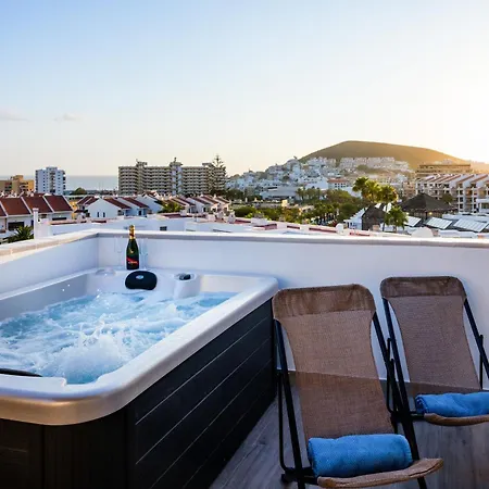 Apartman La Casa De Playa - Atico Con Jacuzzi Y Vista Mar Los Cristianos